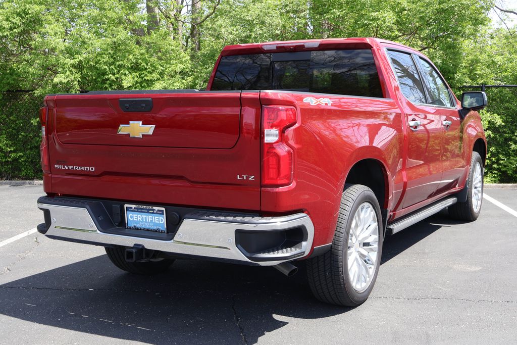 2025 Chevrolet Silverado 1500 LTZ 10