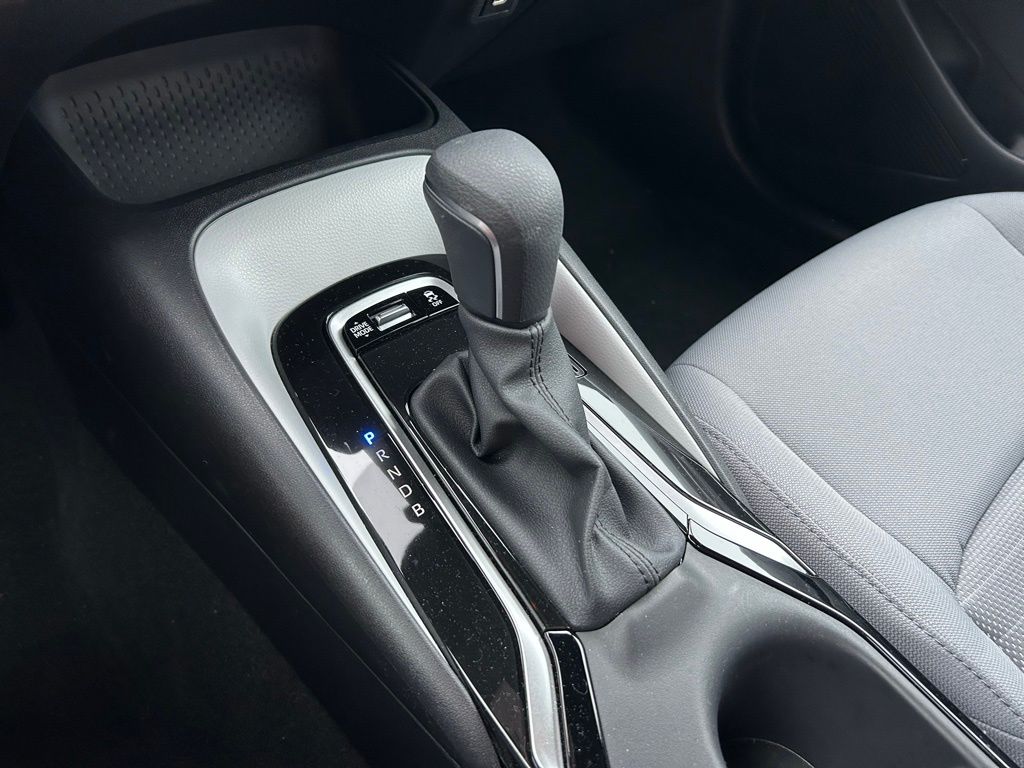 Thumbnail: 2025 Toyota Corolla - 26