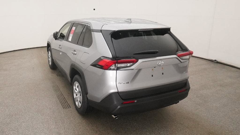 Thumbnail: 2025 Toyota RAV4 - 15