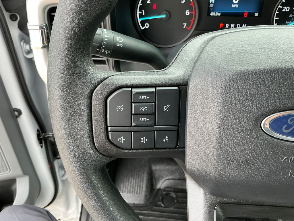 New 2026 Oxford White Ford XL image 14