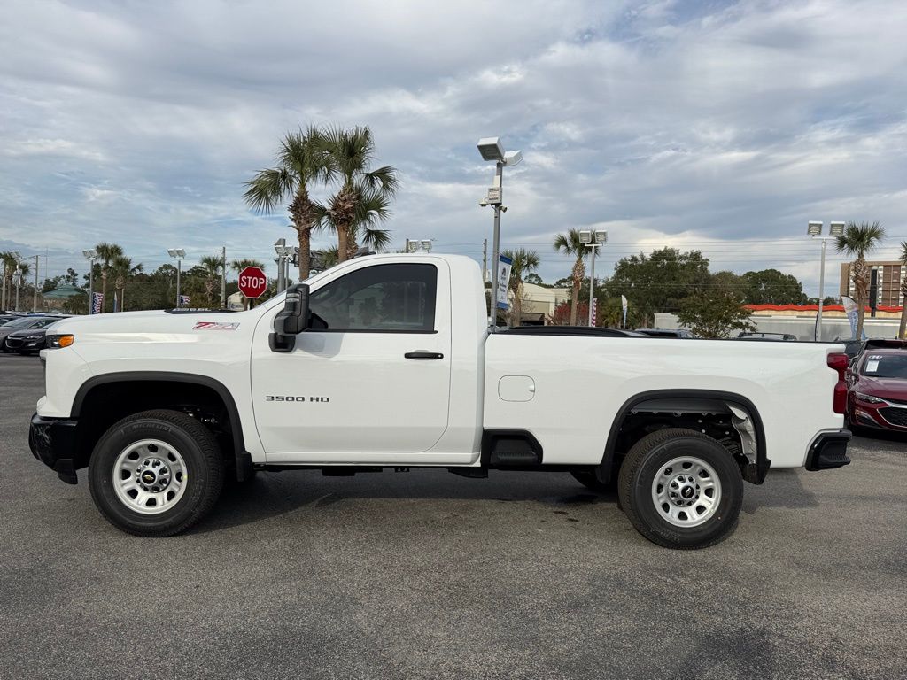 2025 Chevrolet Silverado 3500HD Work Truck 5