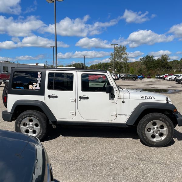 2018 Jeep Wrangler JK Unlimited Willys Wheeler 9