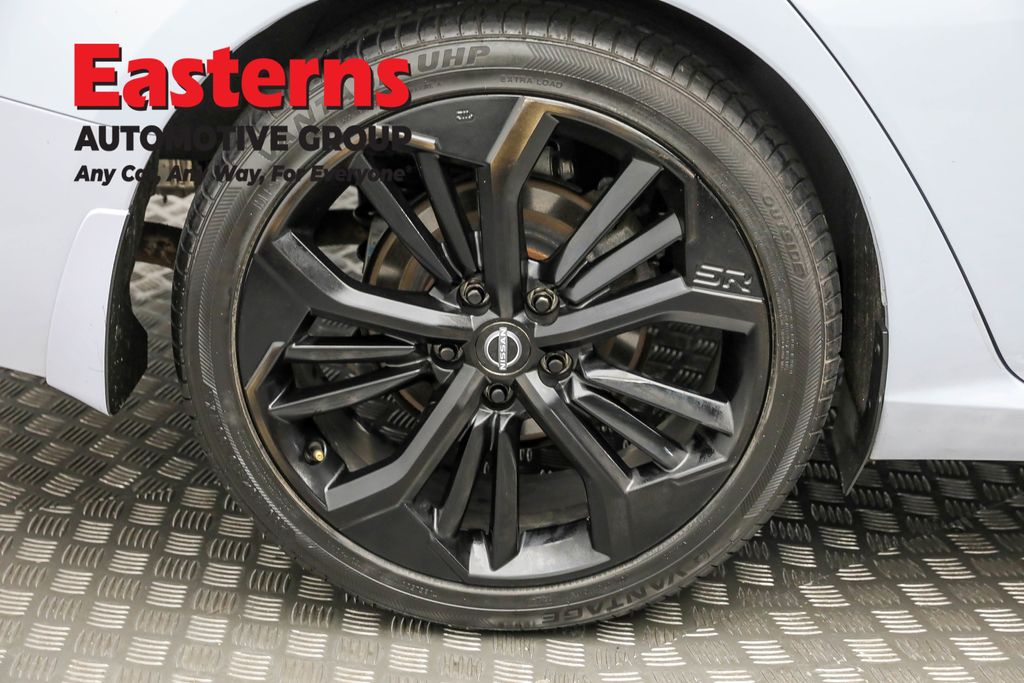 Used 2023 Gray Nissan 2.5 SR image 29