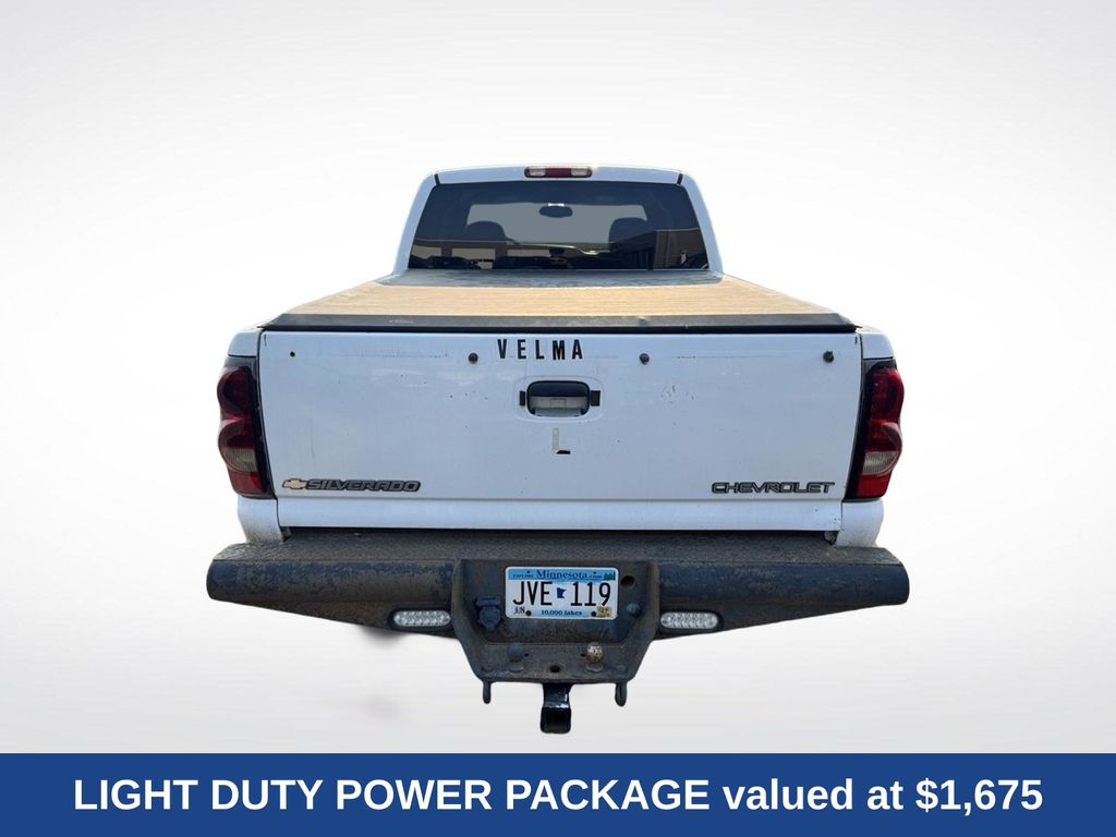 2005 Chevrolet Silverado 1500 LS