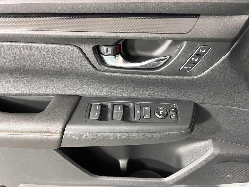 2025 Honda CR-V Sport-L 27
