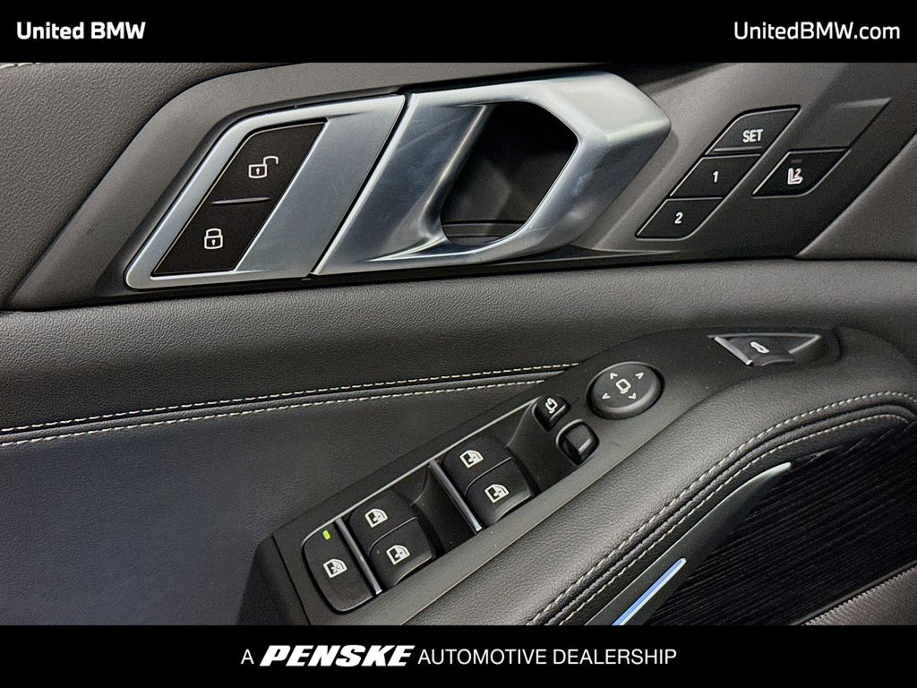 Thumbnail: 2026 BMW X5 - 3