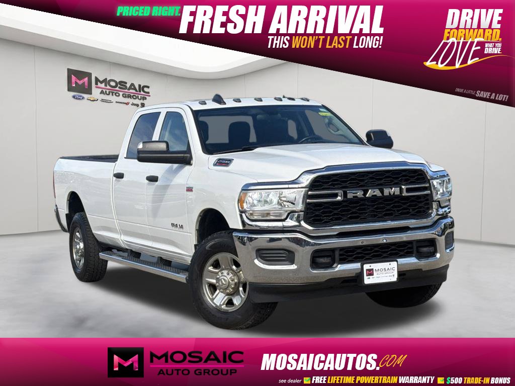 Bright White Clearcoat 2019 RAM 2500 Pickup Truck Four-Wheel Drive 8-Speed Automatic