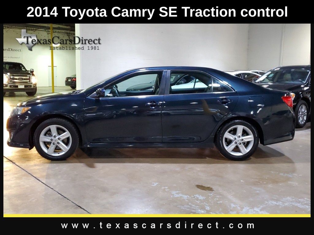 2014 Toyota Camry SE 13