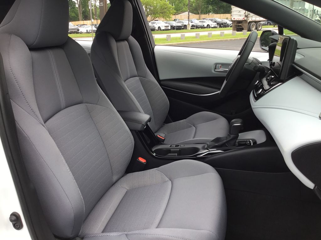 2024 Toyota Corolla SE 10