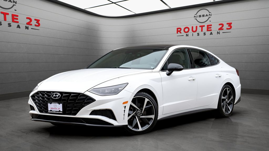 Serenity White 2023 Hyundai Sonata Sedan Front-Wheel Drive Automatic