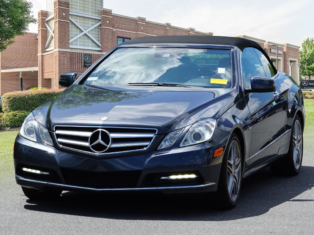 Thumbnail: 2012 Mercedes-Benz E-Class - 4