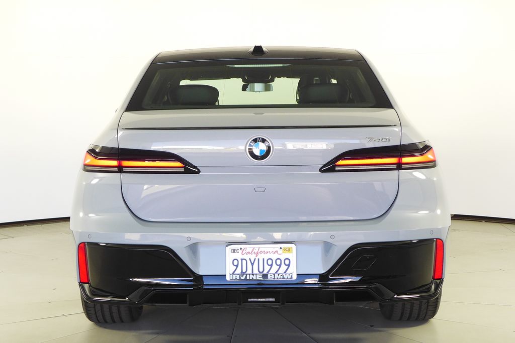 Thumbnail: 2023 BMW 7 Series - 8