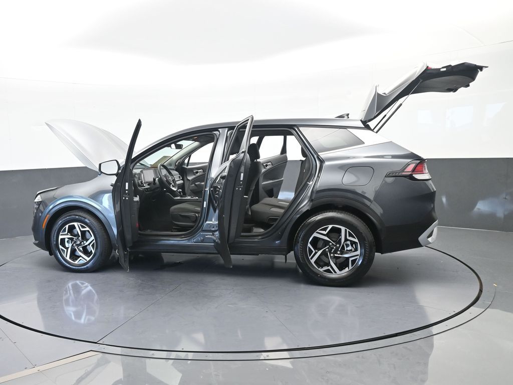 Used 2024 Gravity Gray Kia LX image 66