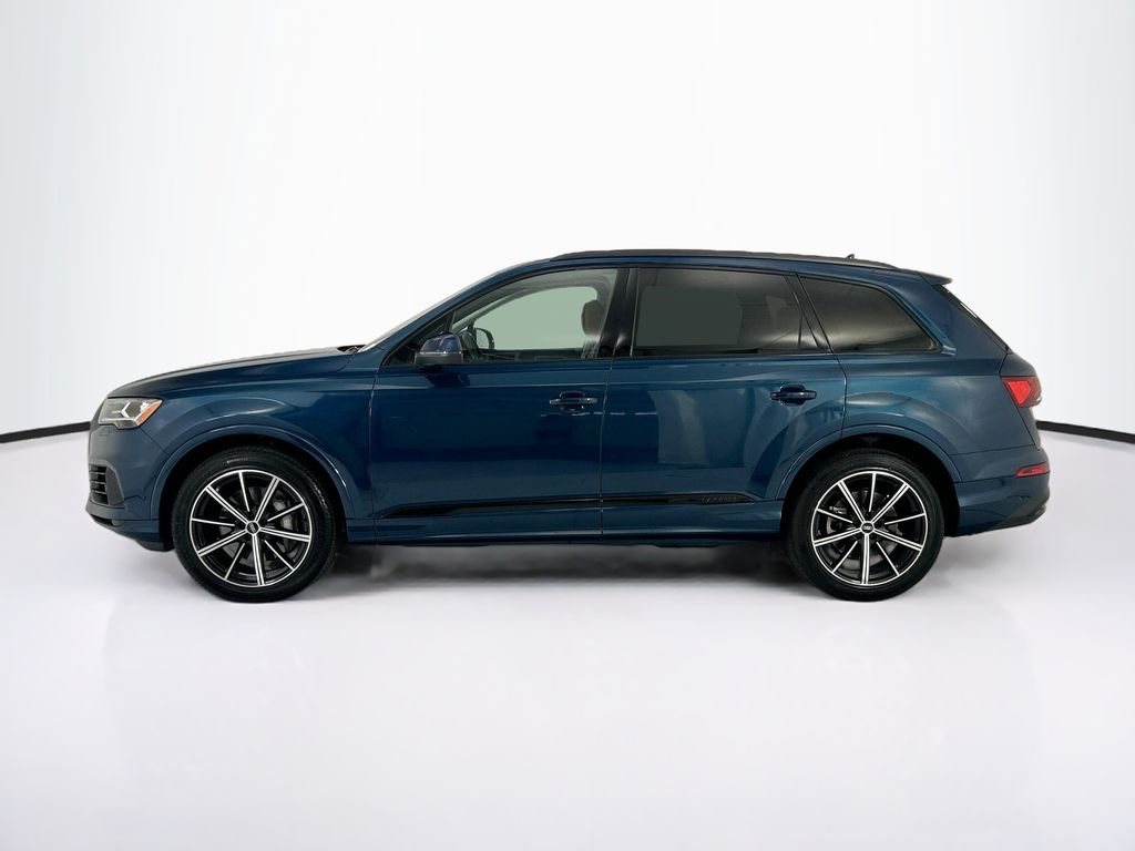 Thumbnail: 2021 Audi Q7 - 8