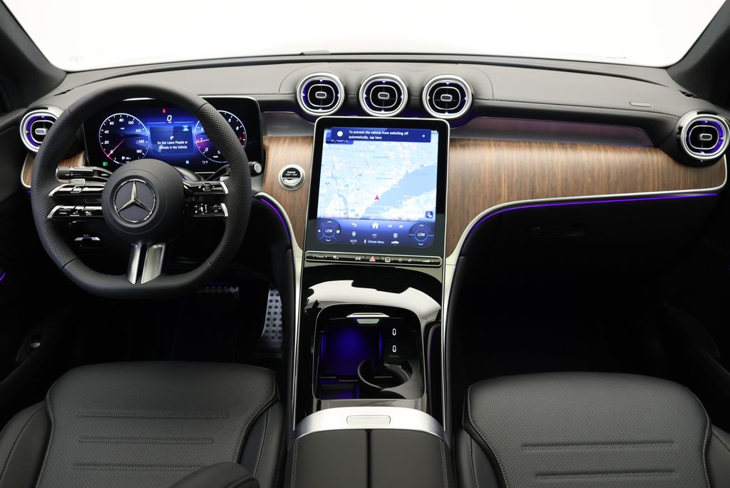 Thumbnail: 2027 Mercedes-Benz GLC - 18