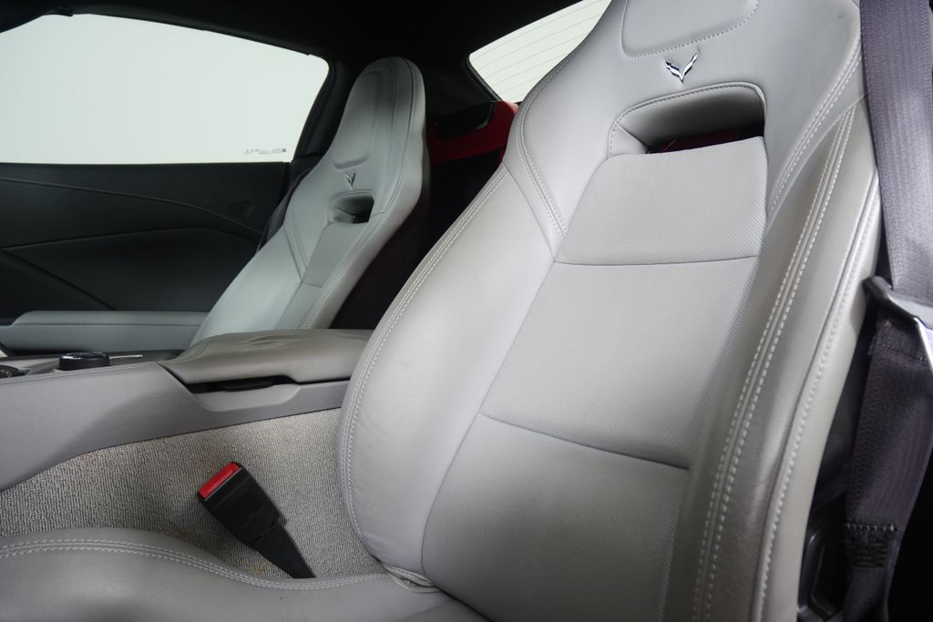 Thumbnail: 2016 Chevrolet Corvette - 14