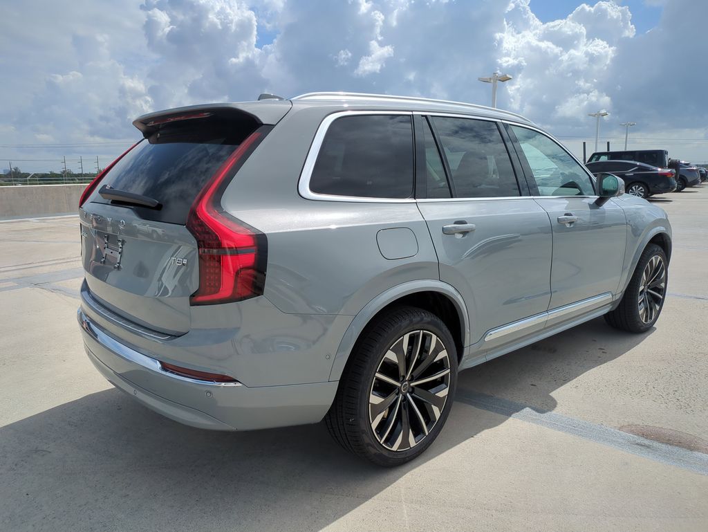 new 2026 Volvo XC90 Plug-In Hybrid car, priced at $84,625