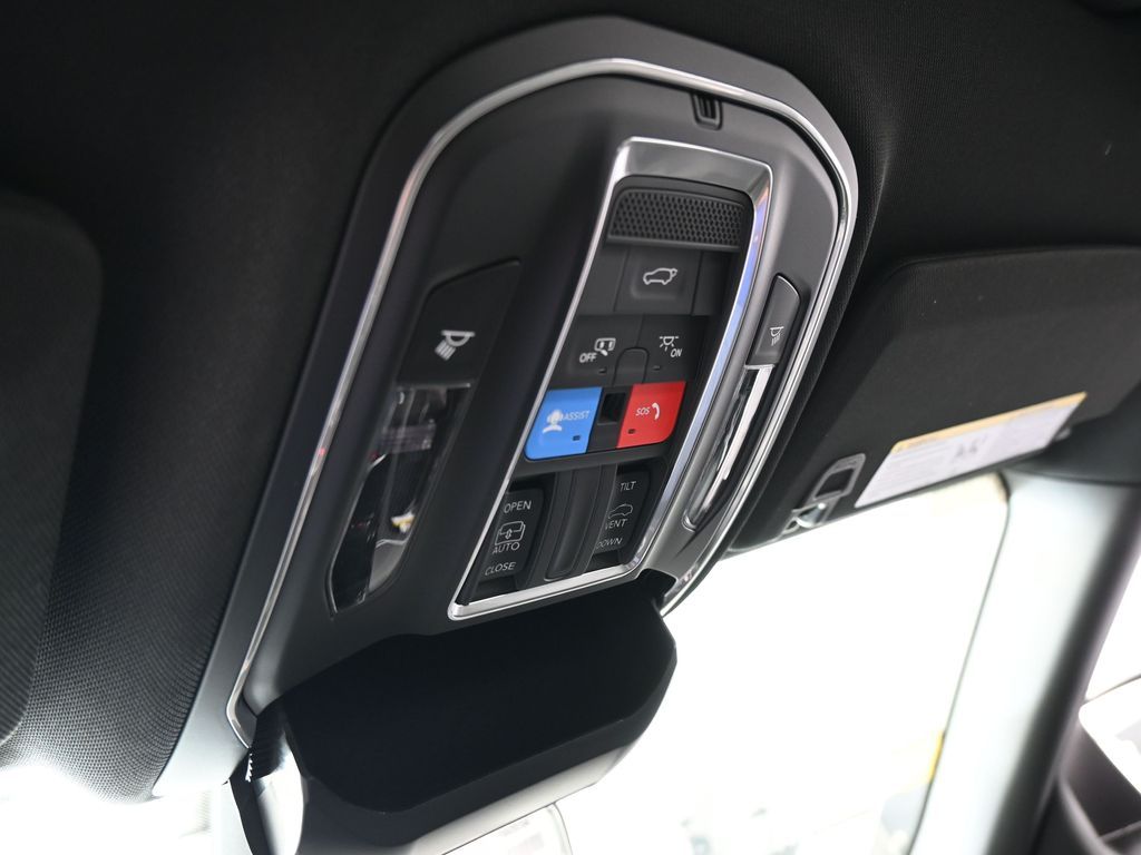 New 2026 Bright White Clearcoat Jeep Laredo image 25