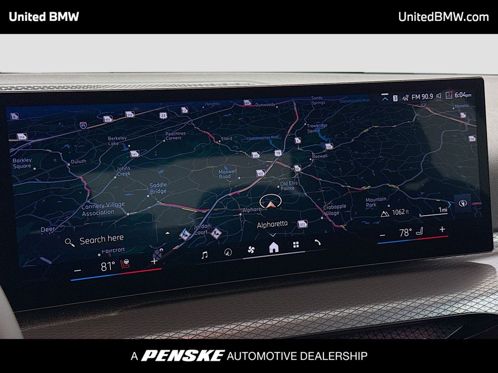 Thumbnail: 2026 BMW 3 Series - 10