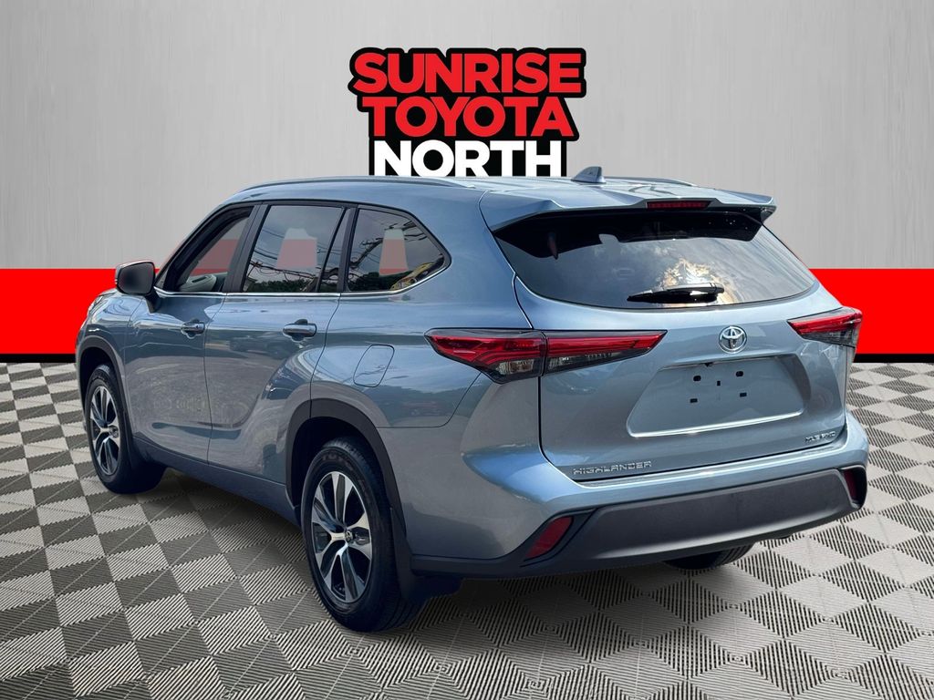Used 2023 Toyota Highlander SUV