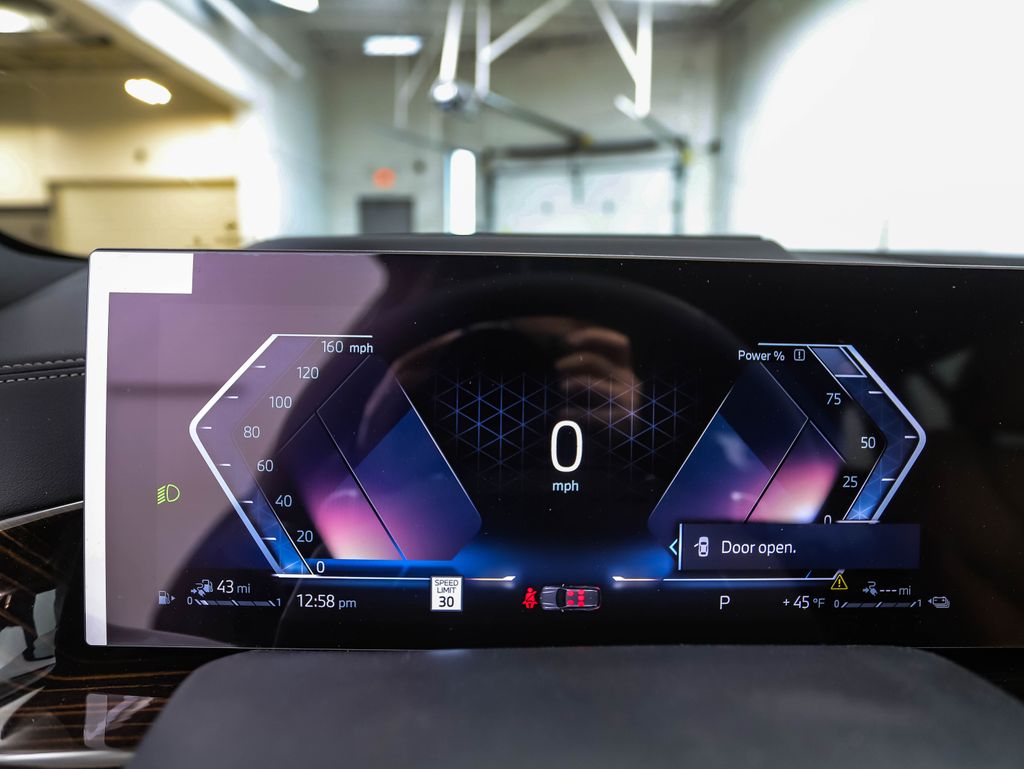 Thumbnail: 2026 BMW X5 - 14