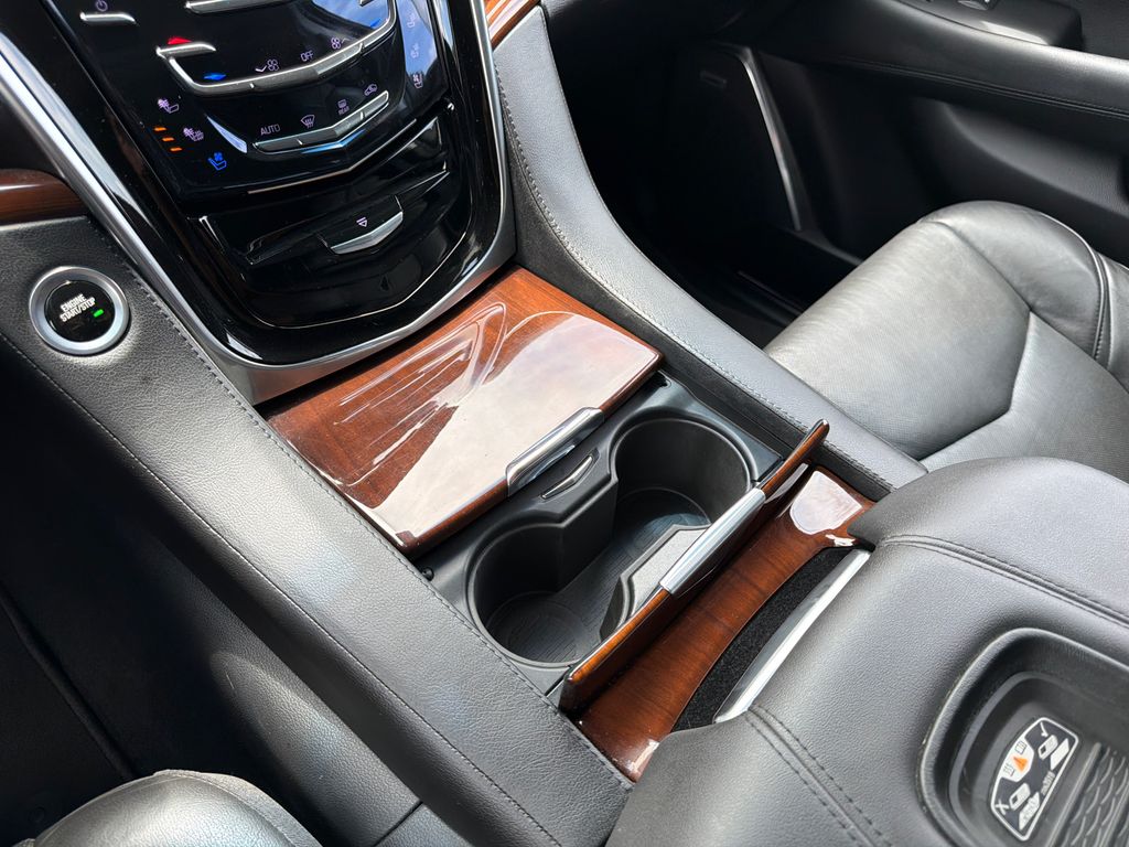 Used 2018 Cadillac Escalade SUV