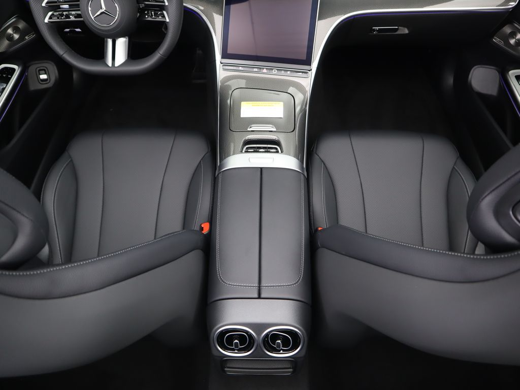 Thumbnail: 2025 Mercedes-Benz CLE - 26