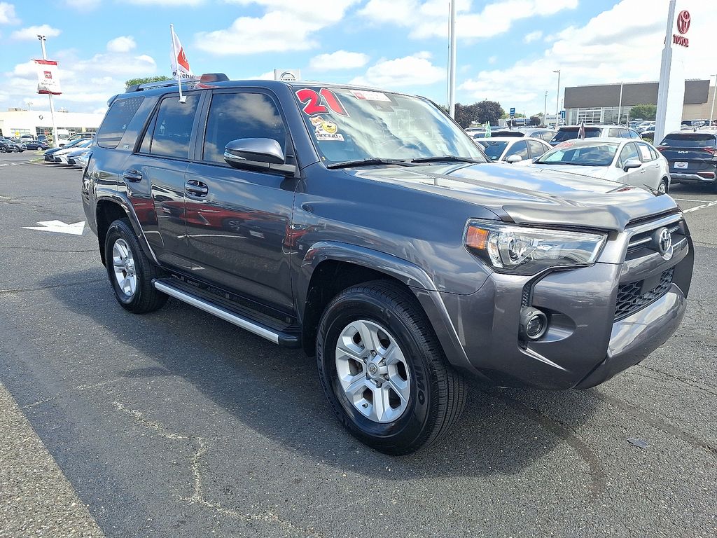 Thumbnail: 2021 Toyota 4Runner - 3