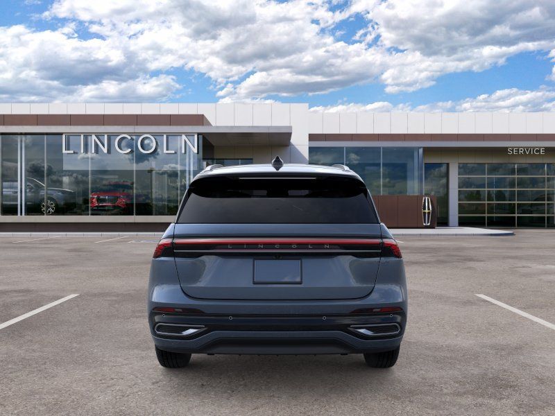 Thumbnail: 2026 Lincoln Nautilus - 5