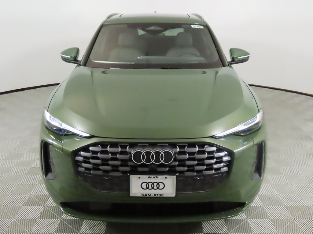 Thumbnail: 2025 Audi Q5 - 8