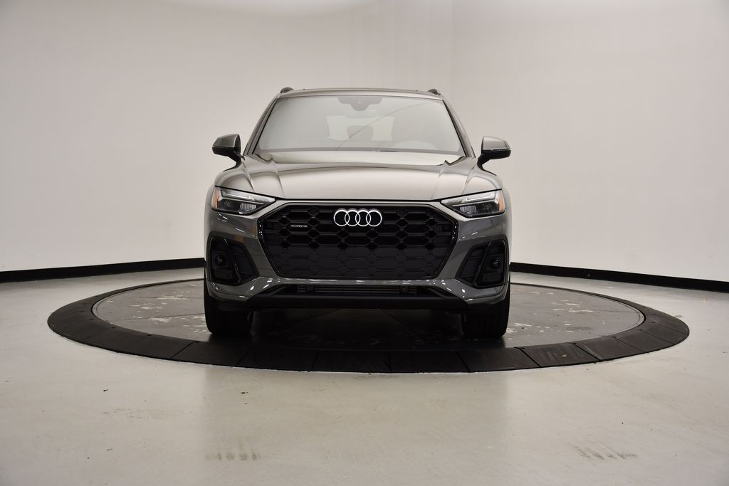 Thumbnail: 2025 Audi Q5 - 8