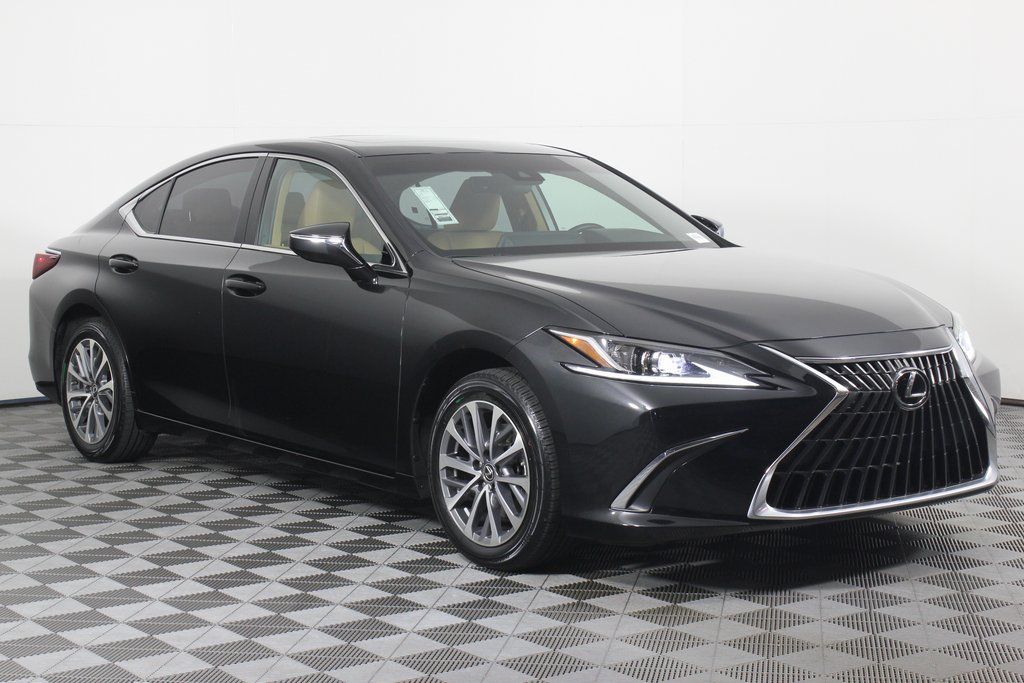 Thumbnail: 2024 Lexus ES - 3