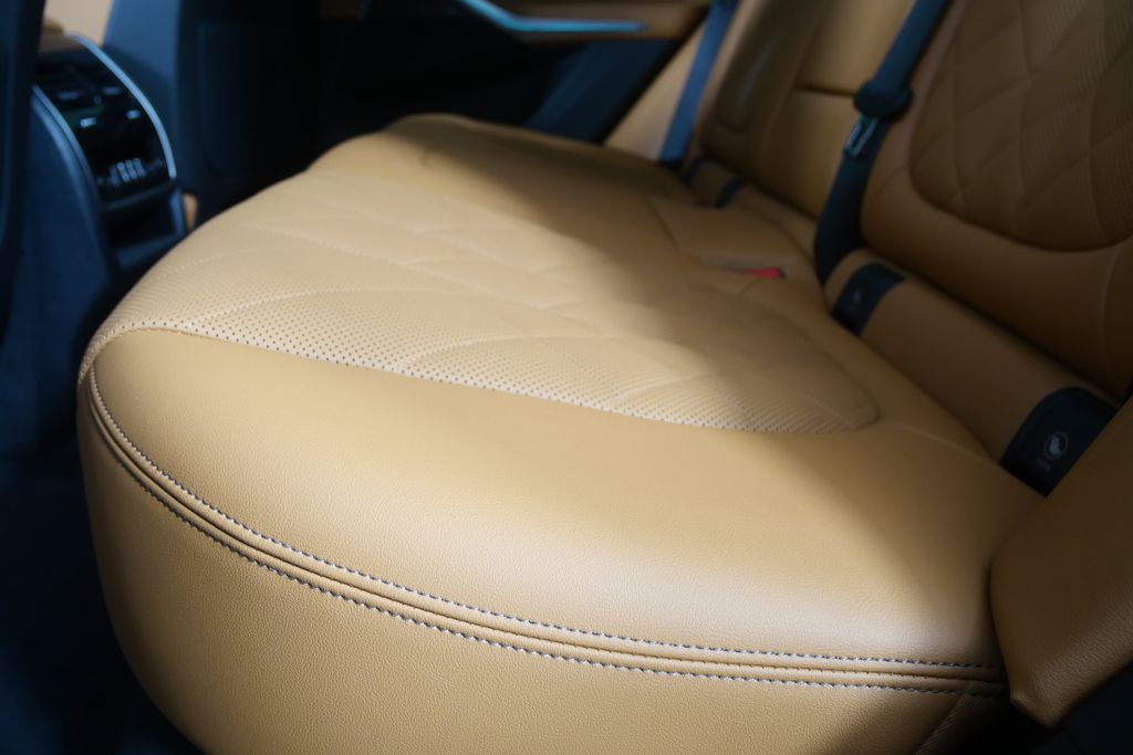 Thumbnail: 2023 BMW X5 - 14