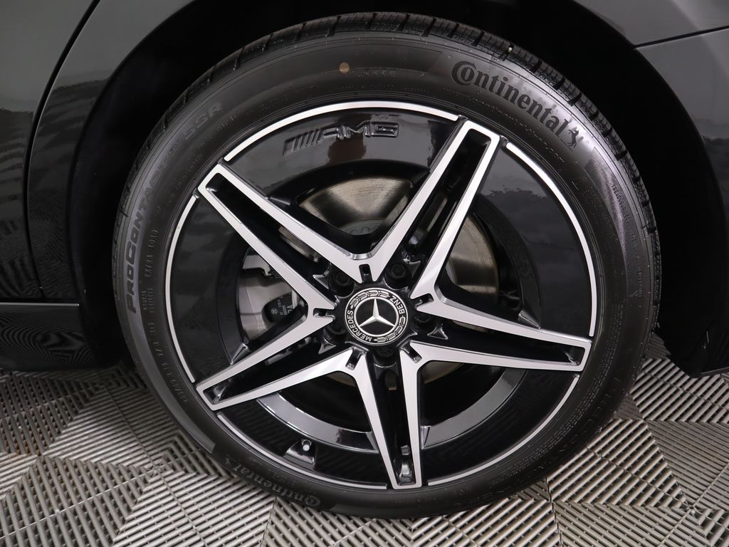 Thumbnail: 2025 Mercedes-Benz C-Class - 32