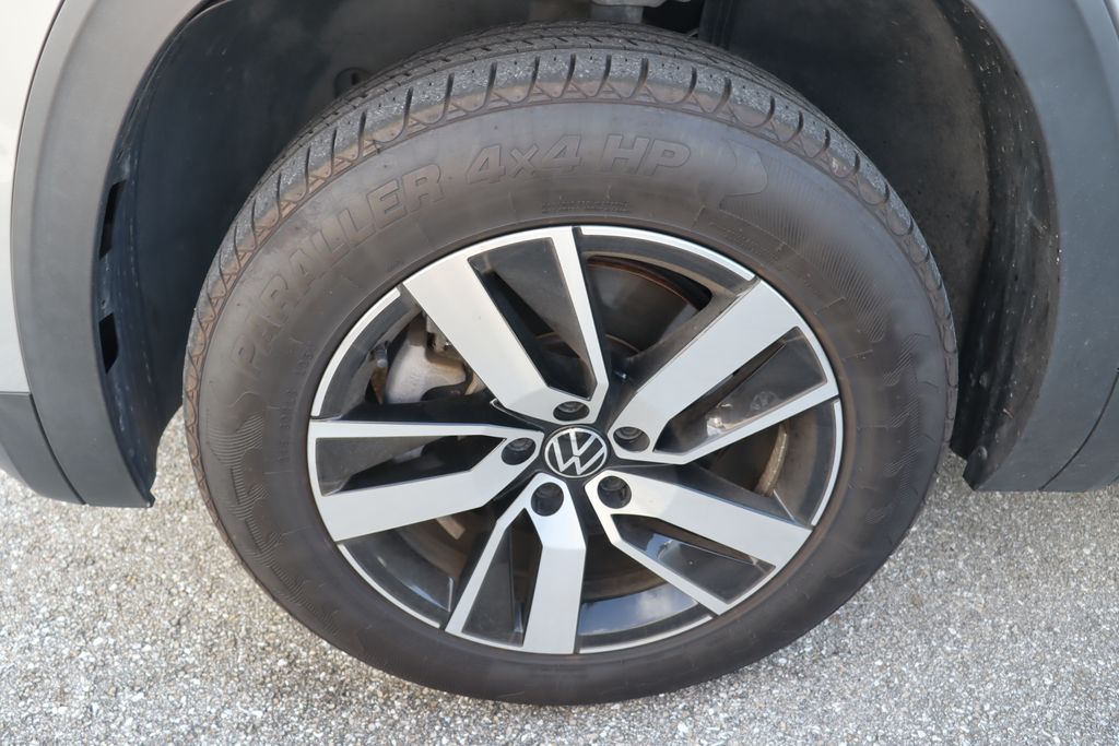 2022 Volkswagen Atlas SE 4