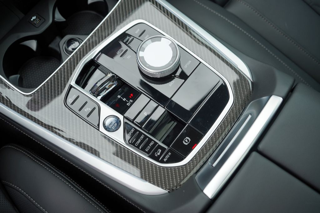 Thumbnail: 2026 BMW X5 - 18