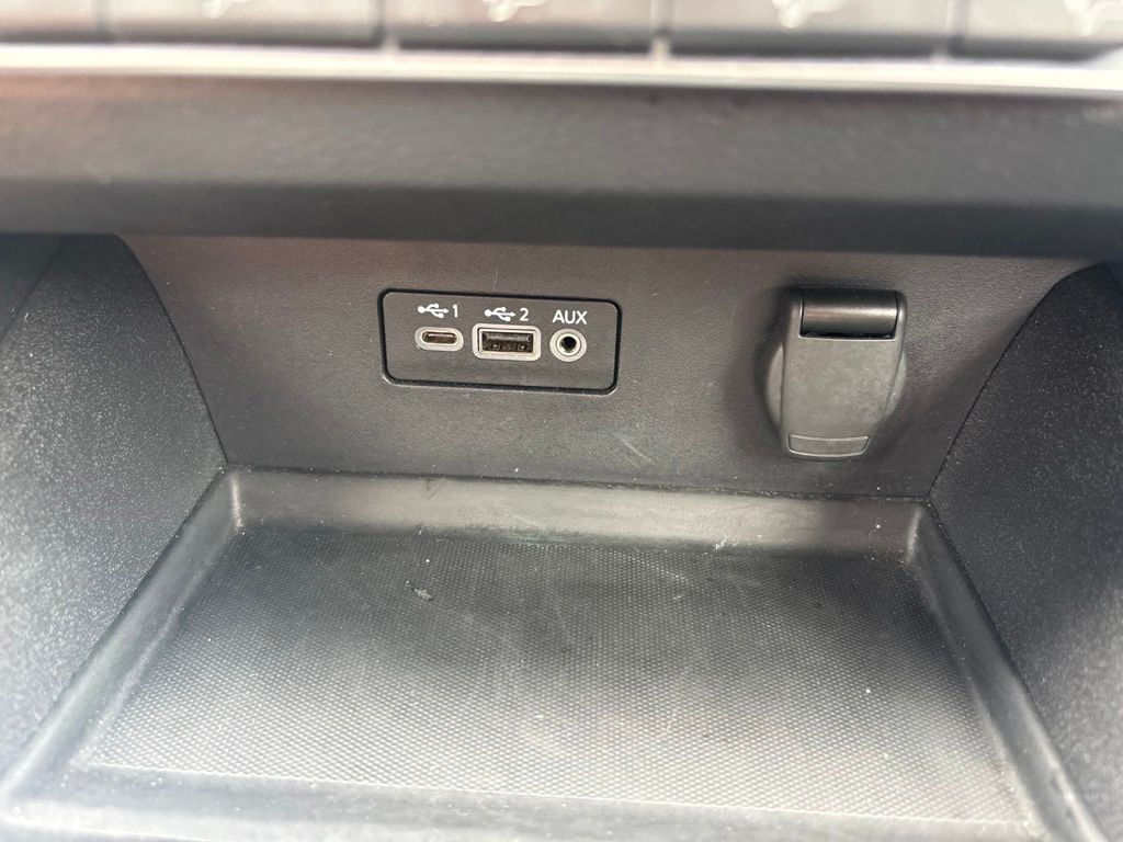 Used 2025 Nissan Altima Sedan