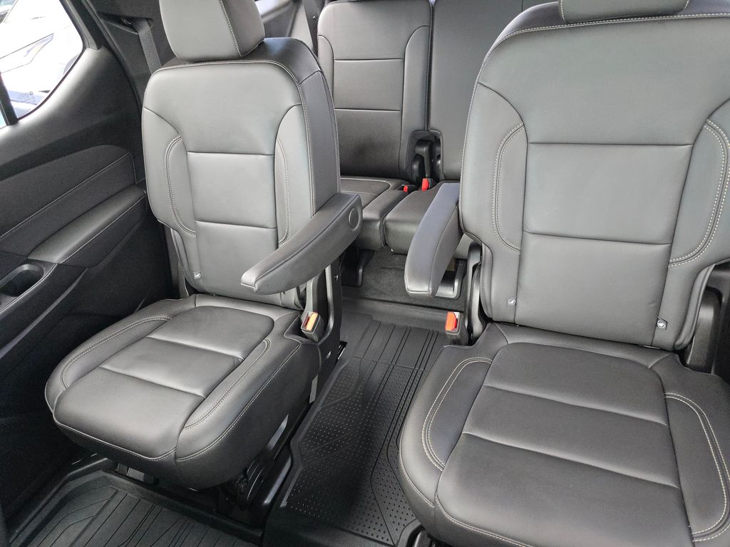 Used 2023 Gray Chevrolet LT Leather image 19