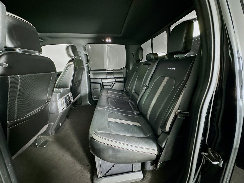 Thumbnail: 2018 Ford Econoline - 24