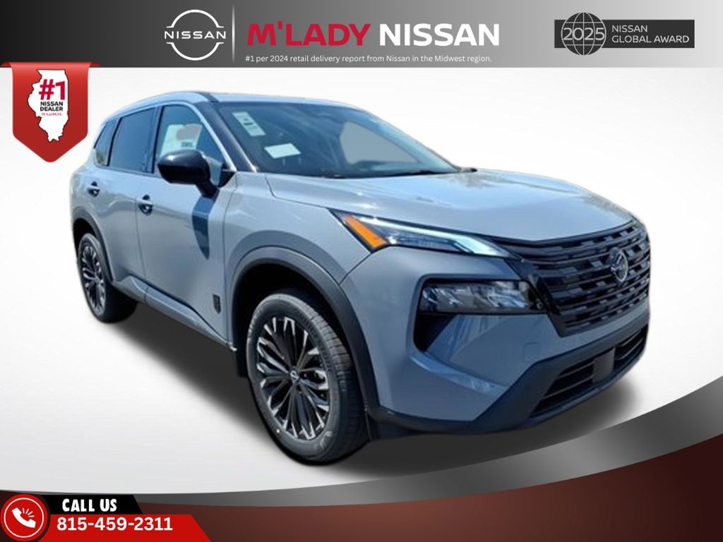2026 Nissan Rogue Dark Armor AWD's photo