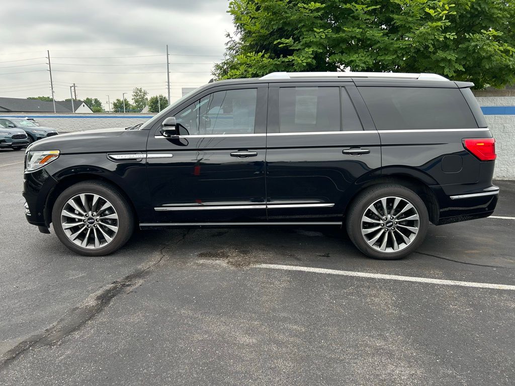 Thumbnail: 2020 Lincoln Navigator - 2