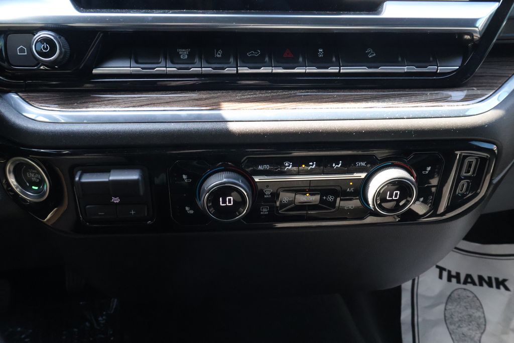 Thumbnail: 2024 Chevrolet Silverado 2500 - 27