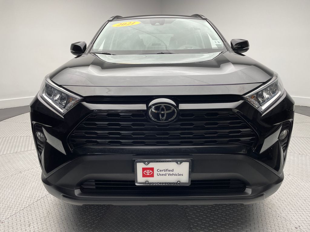 Thumbnail: 2021 Toyota RAV4 - 2