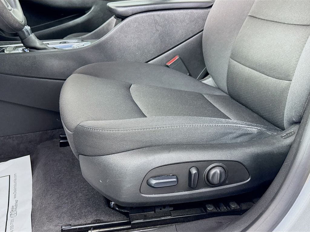 Used Car 2023 Chevrolet Malibu  Lt For Sale Under $20,000 In Austin, Texas