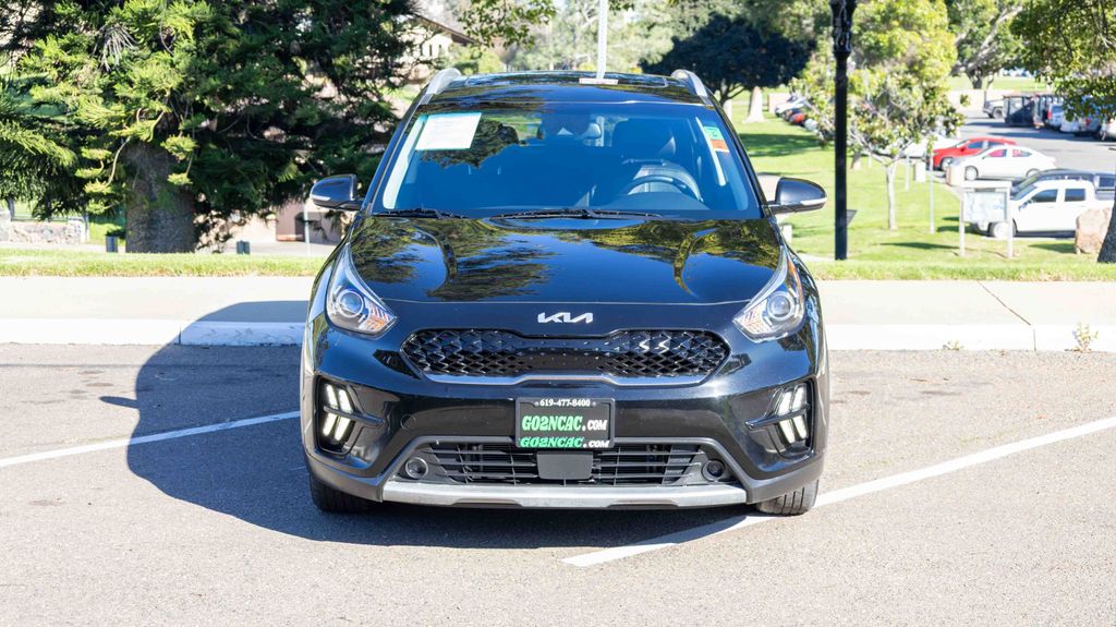 Used 2022 Kia Niro EX Premium 4D Sport Utility