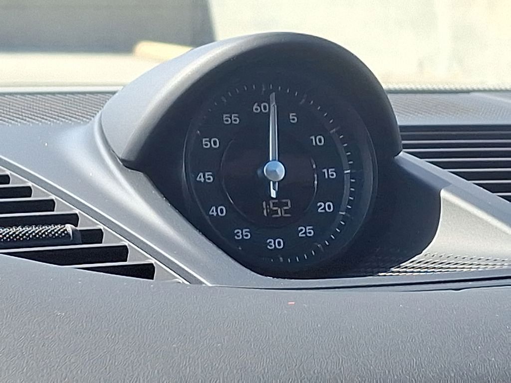 Thumbnail: 2025 Porsche Panamera - 24