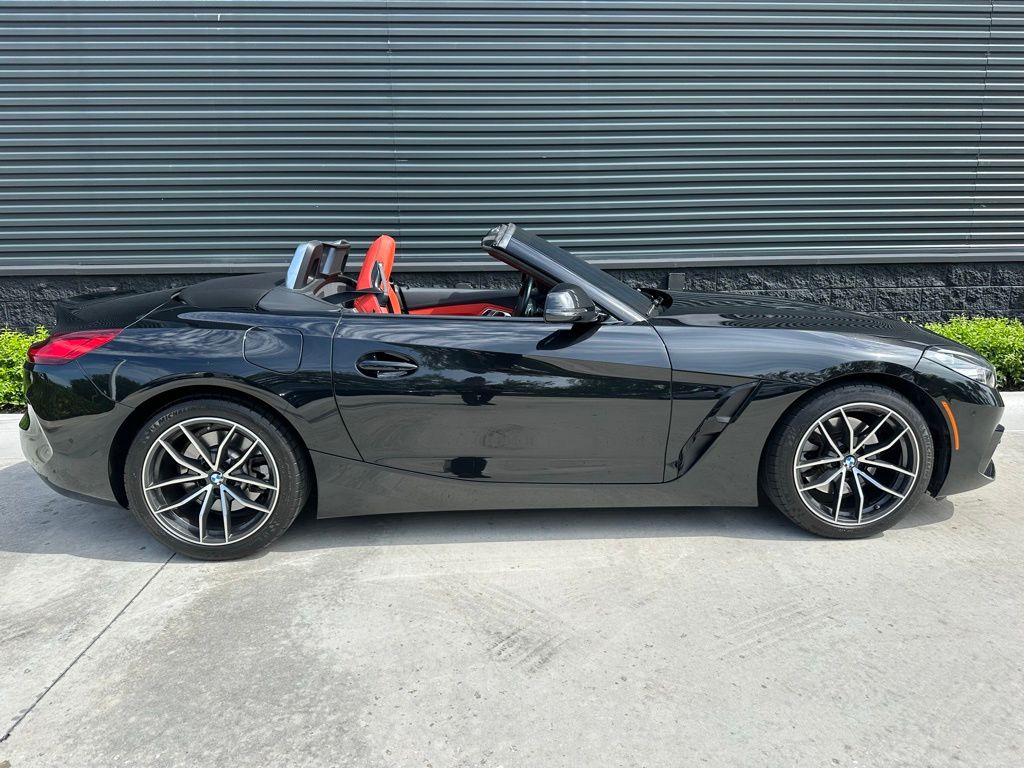 Thumbnail: 2021 BMW Z4 - 12