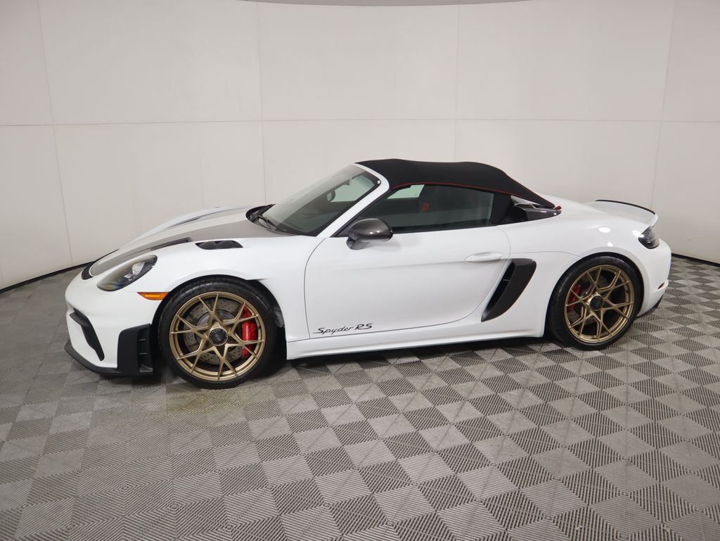 Thumbnail: 2024 Porsche  - 8