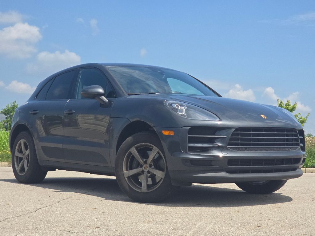 2020 Porsche Macan Base