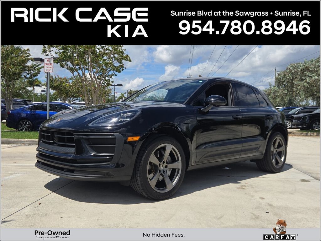 Jet Black Metallic 2023 Porsche Macan SUV / Crossover All-Wheel Drive 7-Speed Automatic